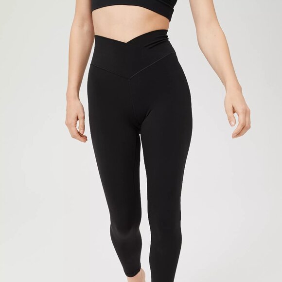OFFLINE By Aerie Real Me High Waisted Crossover Legging - Picture 1 of 4